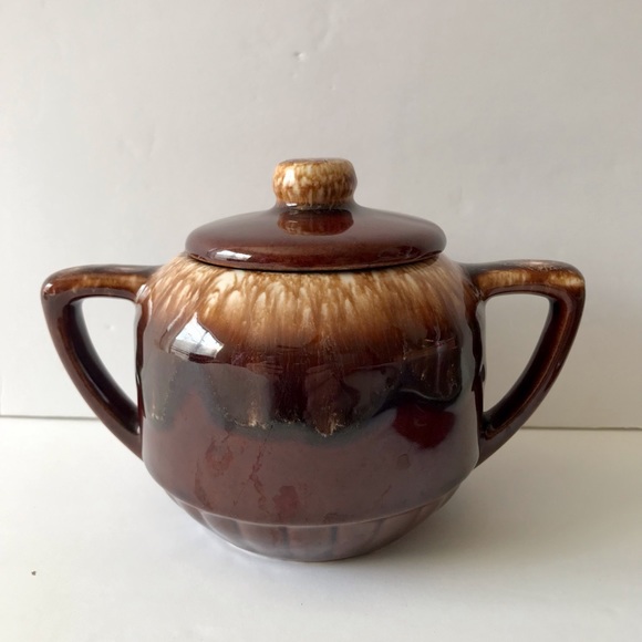 McCoy Pottery Vintage Brown Drip Glaze Bean Pot with Lid - Picture 2 of 12